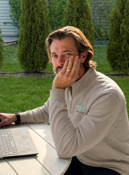 Midweight Quarter-Zip Pullover
